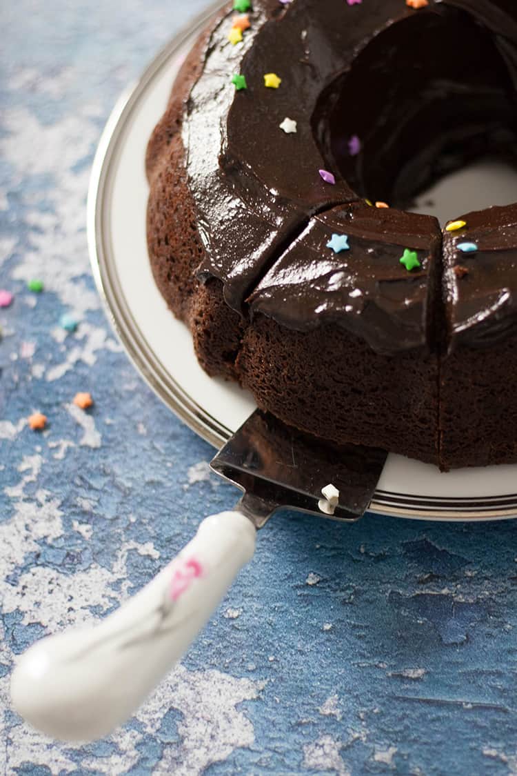 Chocolate Mayan Bundt Cake is an easy to make dessert, richly full of flavor, smoky chocolate goodness and a teeny bit of spice. DELICIOUS!