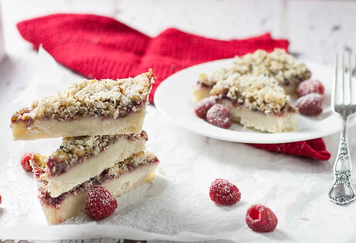 Raspberry Pie Dream Bars ~ Raspberry Dream Bars Made Like a Pie!