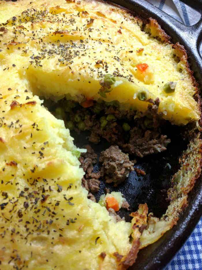 A family favorite, this Easy Homemade Shepherd’s Pie recipe is the ultimate comfort food that can feed an army, or be perfect for lunch time leftovers. It’s really just a casserole with layers of ground beef, vegetables and creamy mashed potatoes.