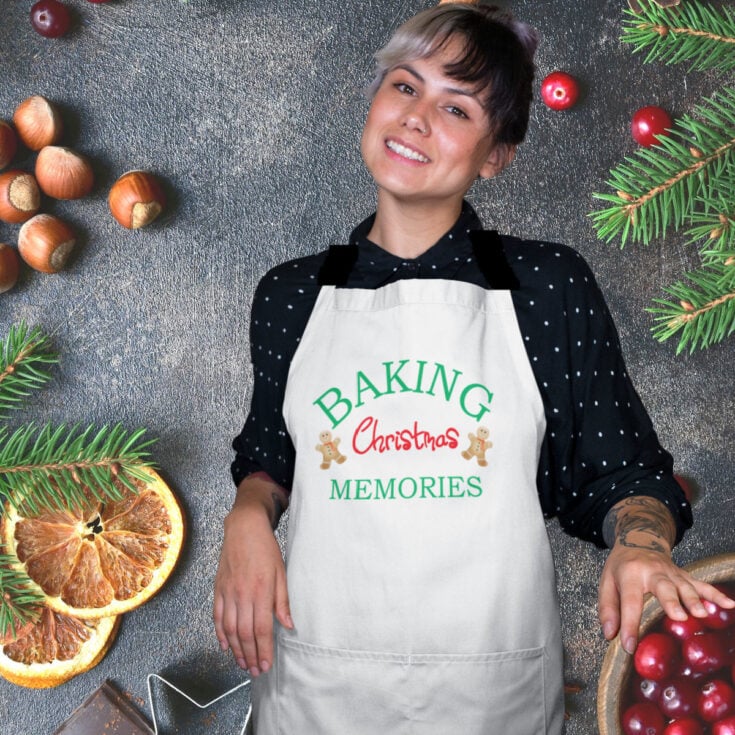 Baking christmas memories apron.