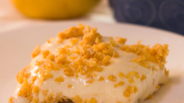 closeup of lemon bar on white plate