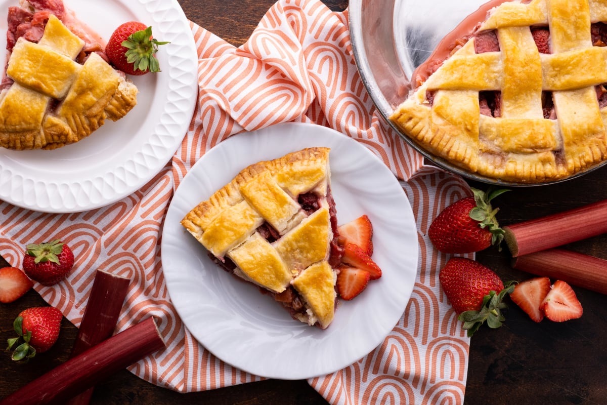overhead shot of slices of strawberry rhubarb pie