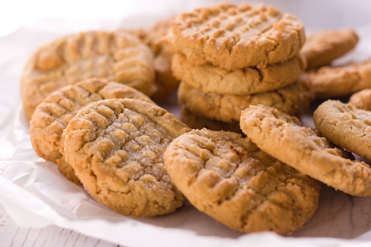 The Best Soft Peanut Butter Cookie Recipe (Without Brown Sugar)